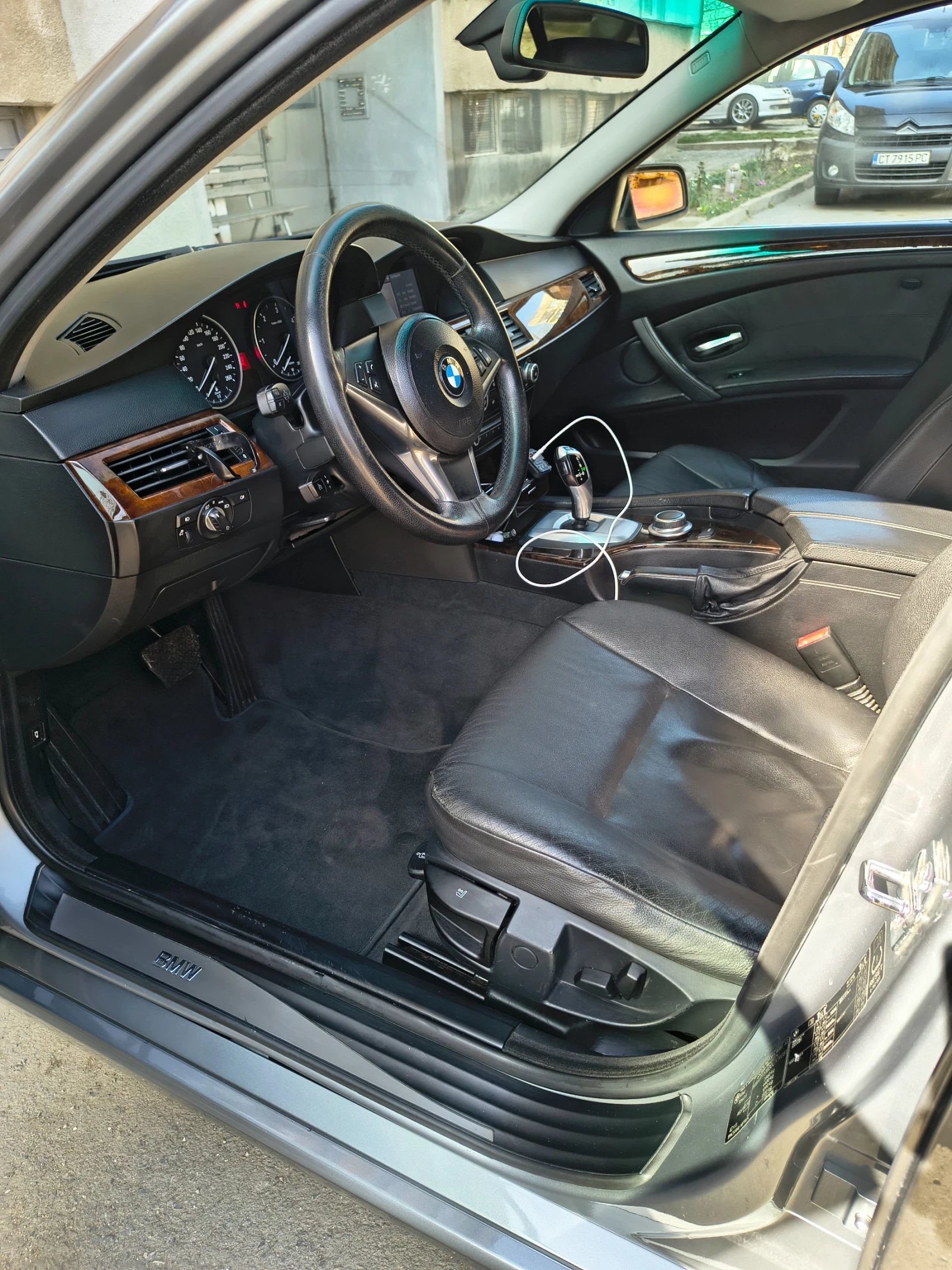 BMW 525 X drive facelift , снимка 6 - Автомобили и джипове - 55873620