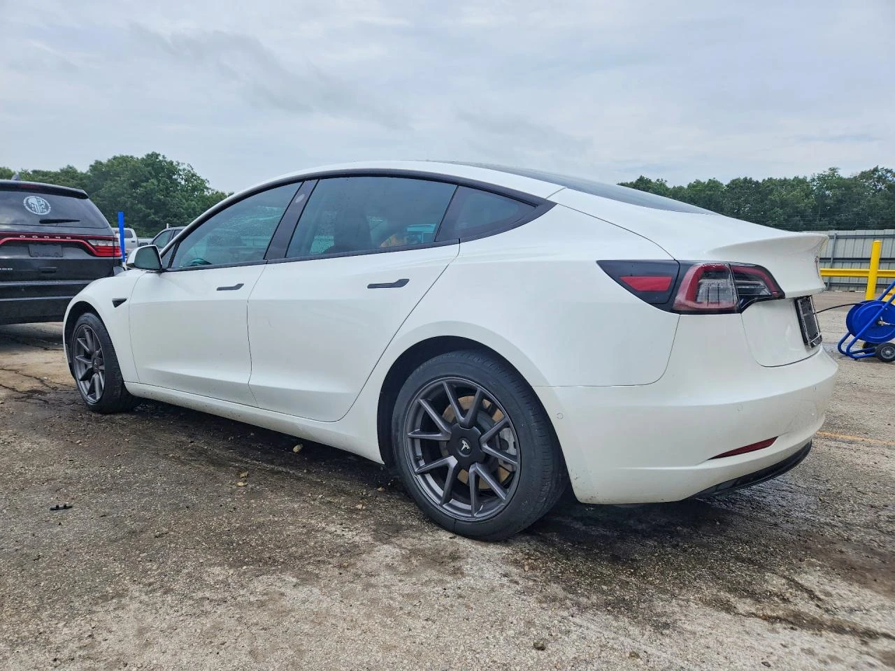 Tesla Model 3 LONG RANGE | DUAL MOTOR, снимка 2 - Автомобили и джипове - 55920357