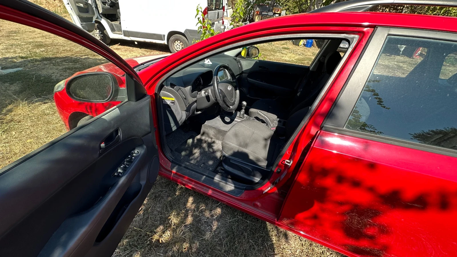 Hyundai I30 1.4, снимка 8 - Автомобили и джипове - 56140077