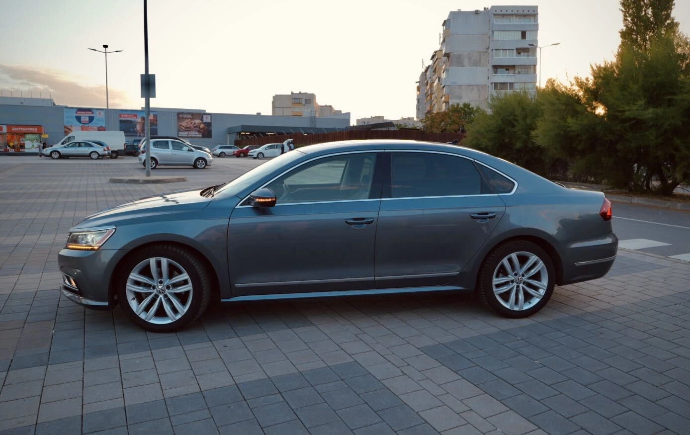 VW Passat B7, снимка 2 - Автомобили и джипове - 56199439