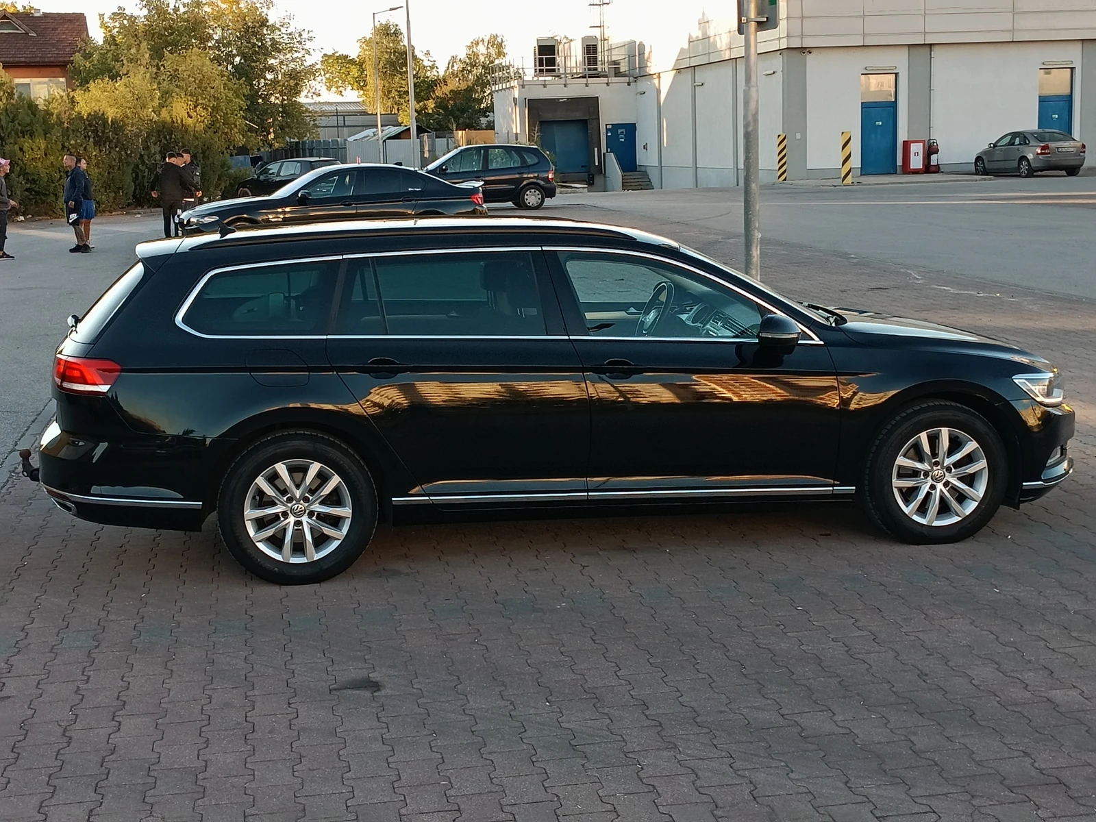 VW Passat COMFORTLINE, РЕАЛНИ КМ, снимка 10 - Автомобили и джипове - 56364430