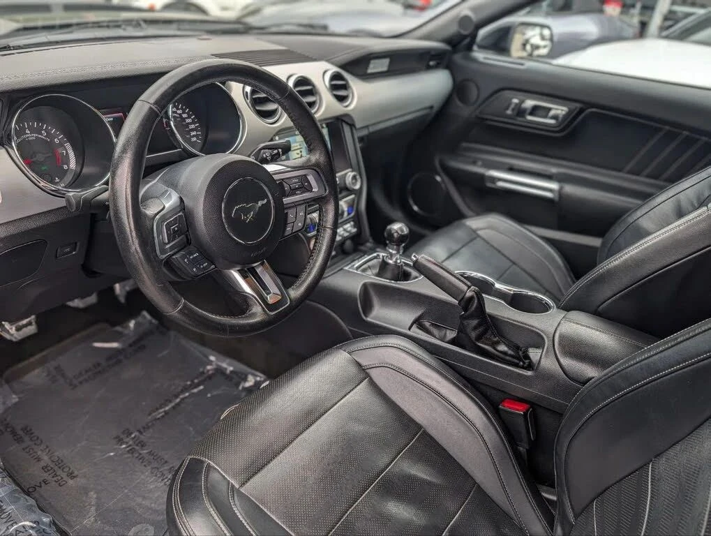 Ford Mustang, снимка 8 - Автомобили и джипове - 56686358