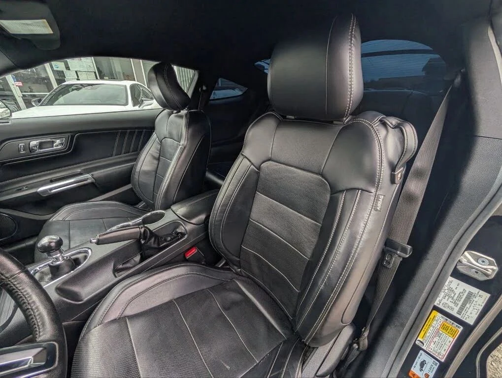 Ford Mustang, снимка 6 - Автомобили и джипове - 56686358