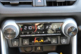 Toyota Rav4 XLE AWD, снимка 12