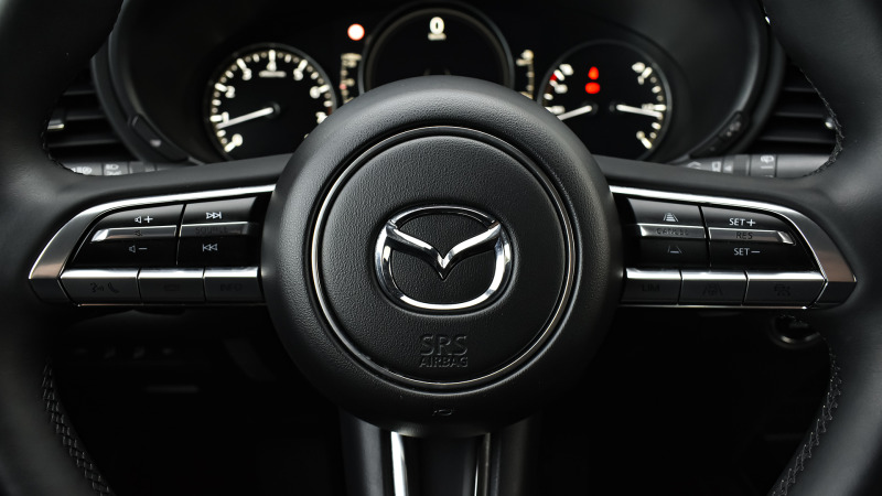 Mazda CX-30 2.0 SKYACTIV-X PLUS LUXURY 4x4 Automatic, снимка 10 - Автомобили и джипове - 42651400