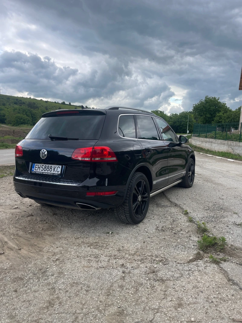 VW Touareg, снимка 5 - Автомобили и джипове - 49085499