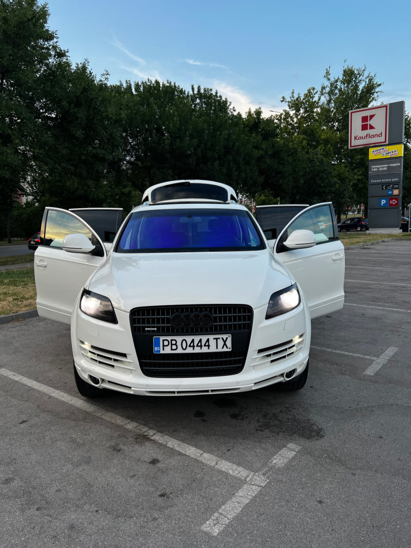 Audi Q7, снимка 1 - Автомобили и джипове - 46386123