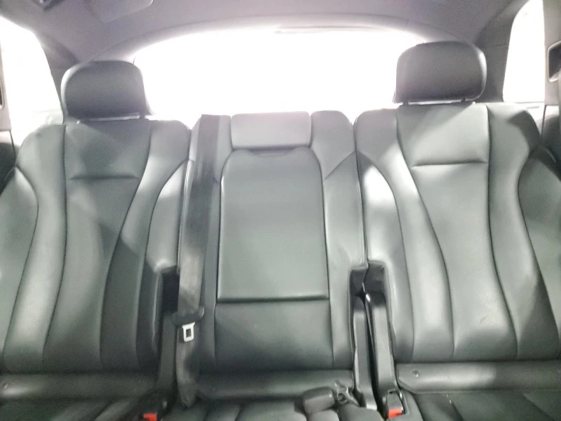 Audi Q7 PRESTIGE* Keyless* подгрев* Дистроник* BOSE* CarPl, снимка 10 - Автомобили и джипове - 49298629