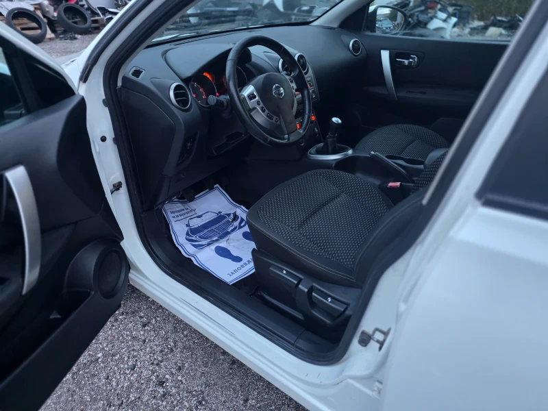 Nissan Qashqai 1.5 DCI 6 скорости , снимка 7 - Автомобили и джипове - 52997214