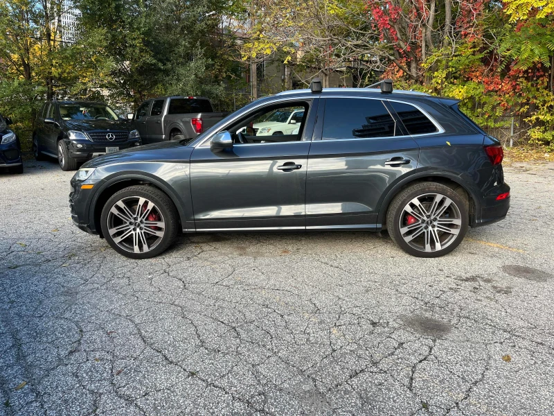 Audi SQ5 30TFSI Technik, снимка 2 - Автомобили и джипове - 53012040