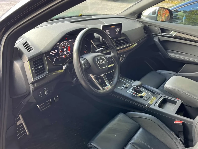 Audi SQ5 30TFSI Technik, снимка 9 - Автомобили и джипове - 53012040