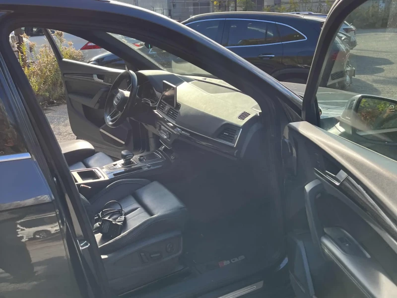 Audi SQ5 30TFSI Technik, снимка 8 - Автомобили и джипове - 53012040