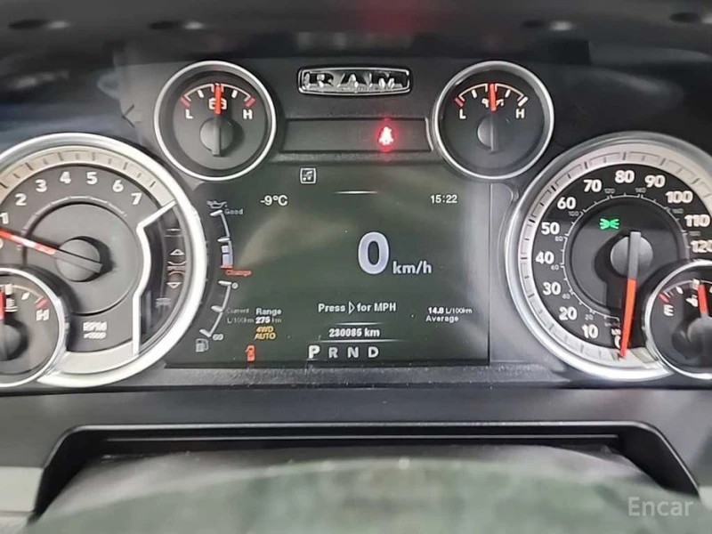 Dodge RAM 1500, снимка 6 - Автомобили и джипове - 53259045