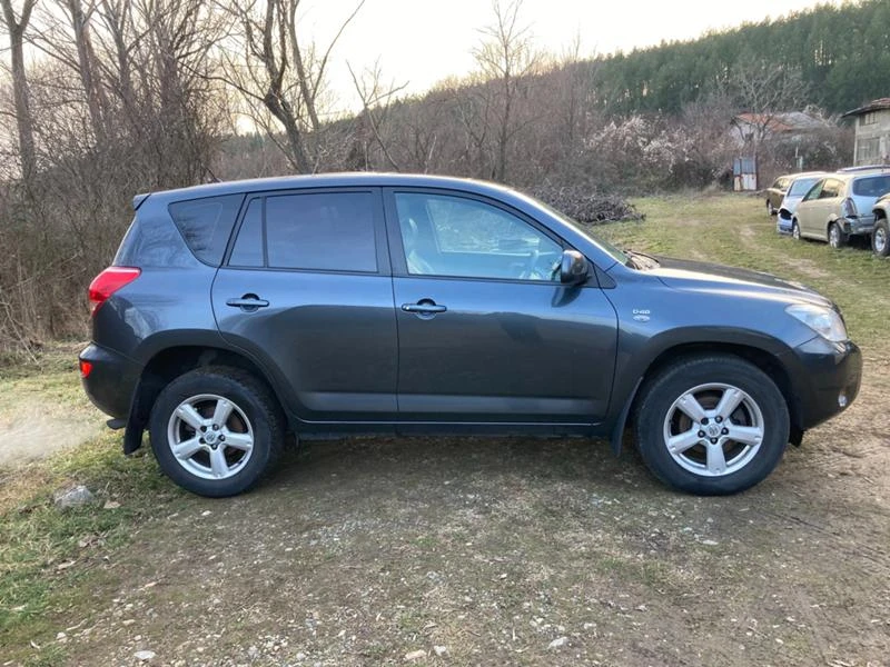 Toyota Rav4 2.2D4D 136��. �� ����� | Mobile.bg � ����������� 3