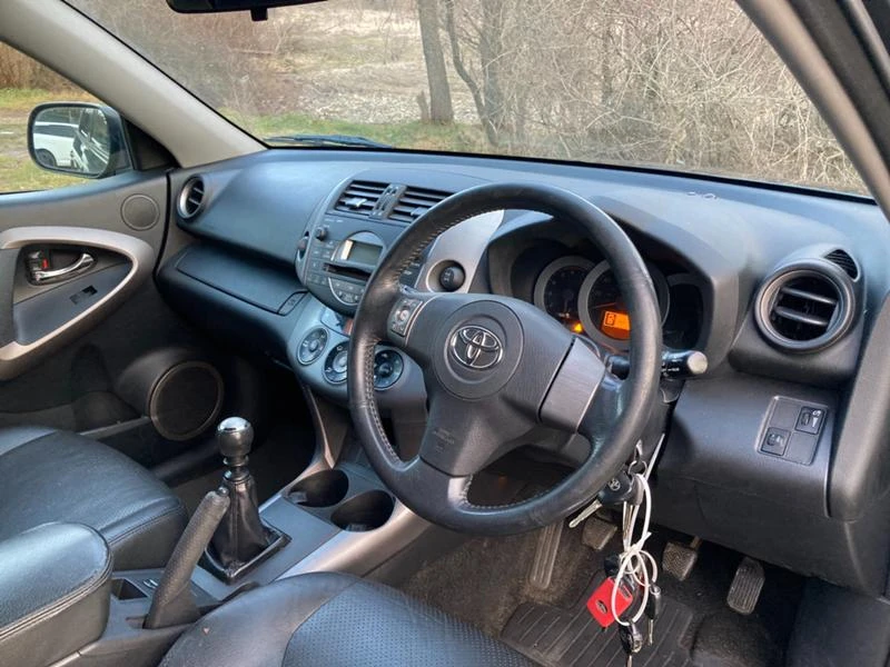 Toyota Rav4 2.2D4D 136��. �� ����� | Mobile.bg � ����������� 13
