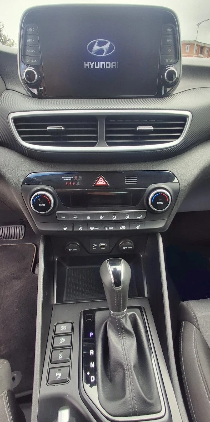 Hyundai Tucson 1.6CRDi 136PS 7G Automatic, снимка 14 - Автомобили и джипове - 54220560