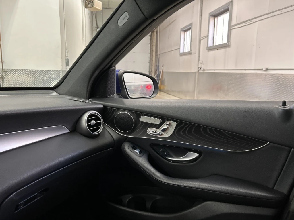 Mercedes-Benz GLC 300 4MATIC* 360* *  | Mobile.bg   12