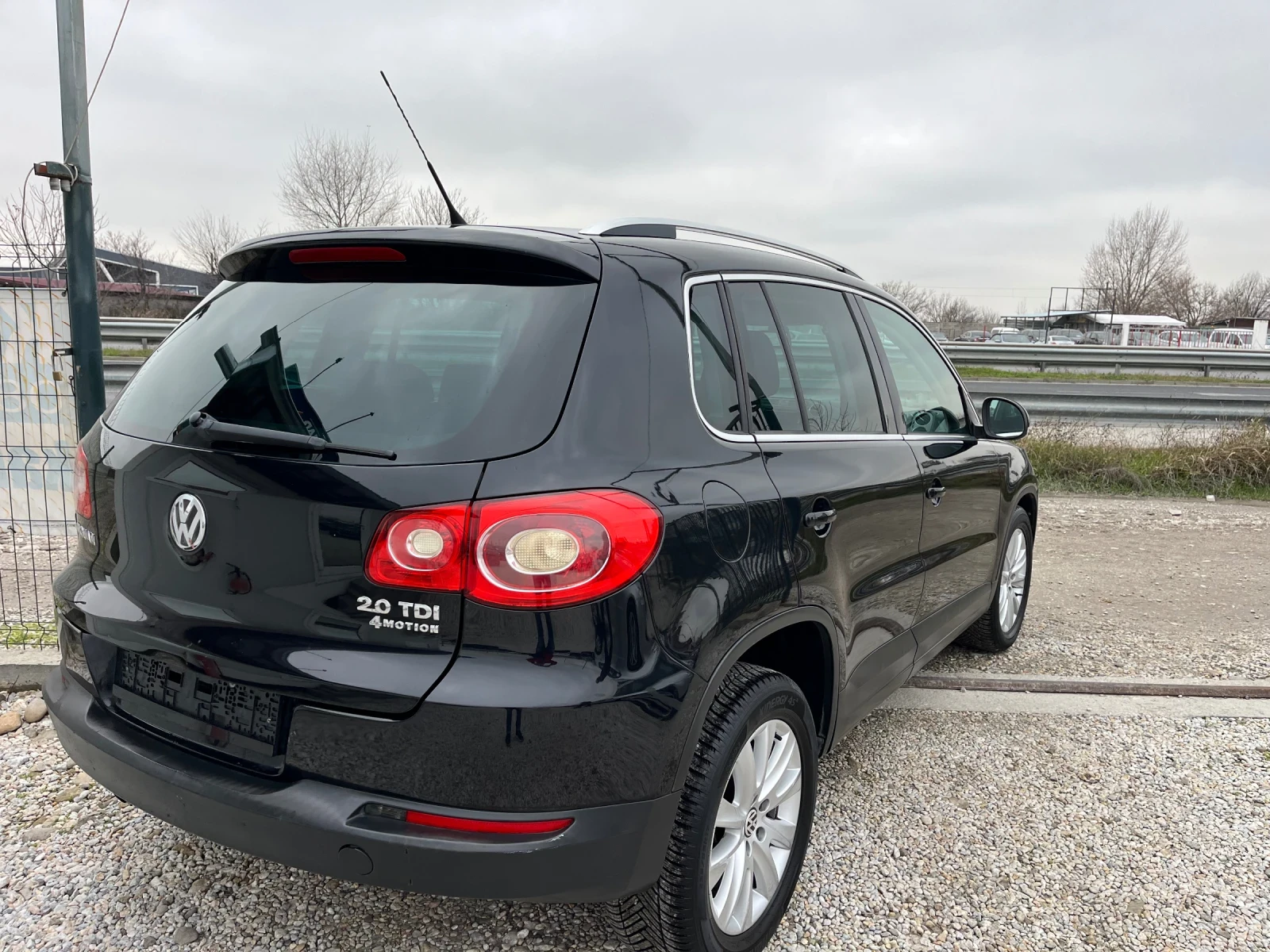 VW Tiguan 2.0TDi Face 4Motion Automat - изображение 4