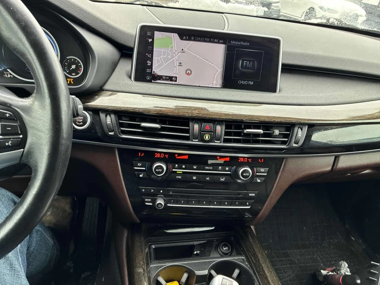 BMW X5 xDrive35i/CARFAX/ПАНОРАМА/ПРЕДСТАВИТЕЛСТВО НА BMW, снимка 9 - Автомобили и джипове - 53924090