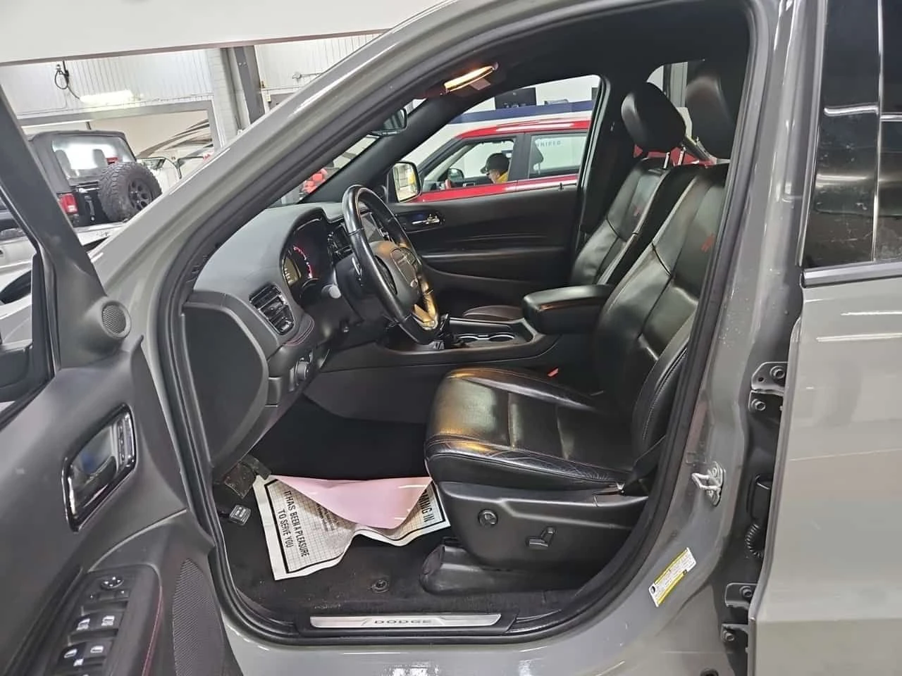 Dodge Durango * R/T * ДИСТРОНИК* ГЛАВНО ПРЕДСТАВИТЕЛСТВО* , снимка 7 - Автомобили и джипове - 54043713