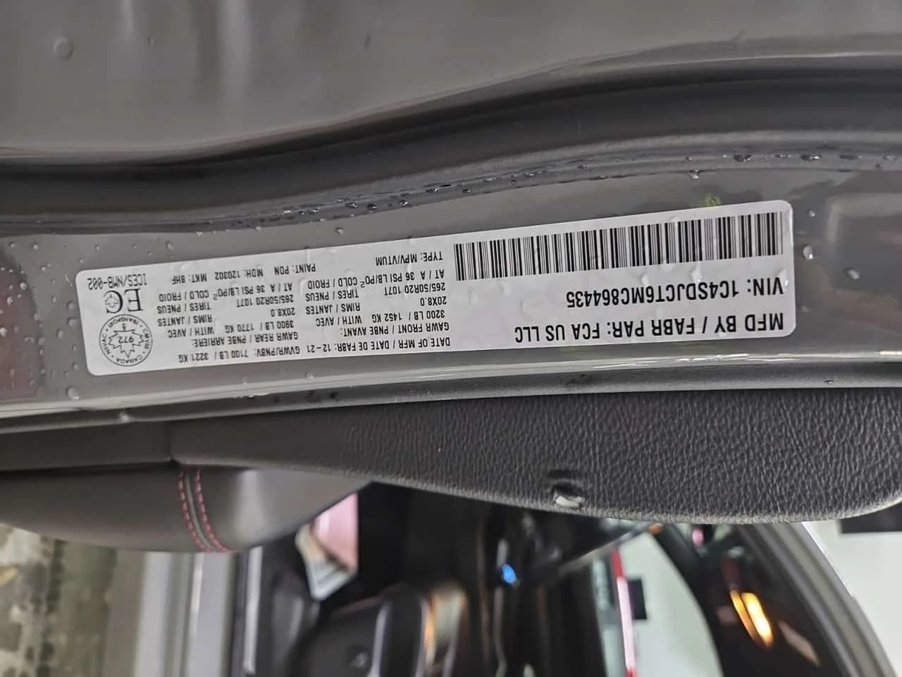 Dodge Durango * R/T * ДИСТРОНИК* ГЛАВНО ПРЕДСТАВИТЕЛСТВО* , снимка 17 - Автомобили и джипове - 54043713