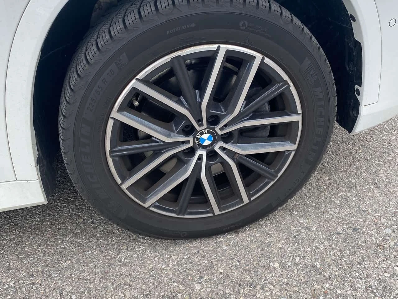 BMW X1 xDrive28i/360 CAM/ПАНОРАМА/ЛИЦЕНЗИРАН ПРОДАВАЧ, снимка 6 - Автомобили и джипове - 54116292