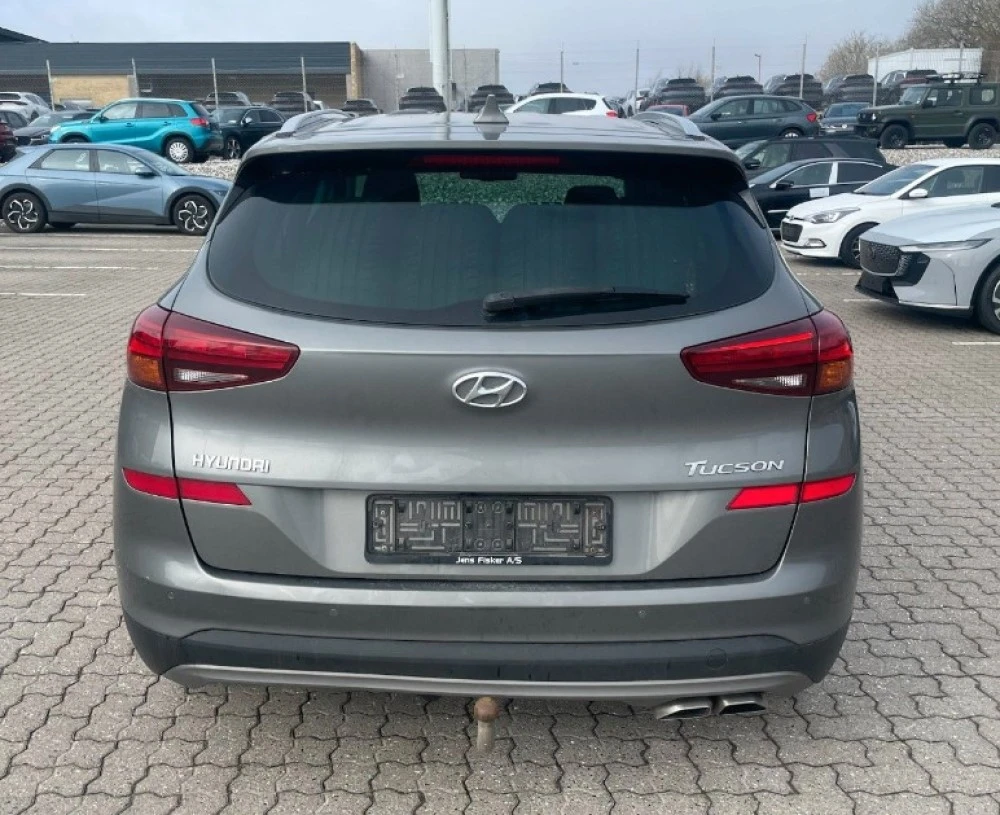 Hyundai Tucson 1.6CRDi 136PS 7G Automatic, снимка 4 - Автомобили и джипове - 54220560