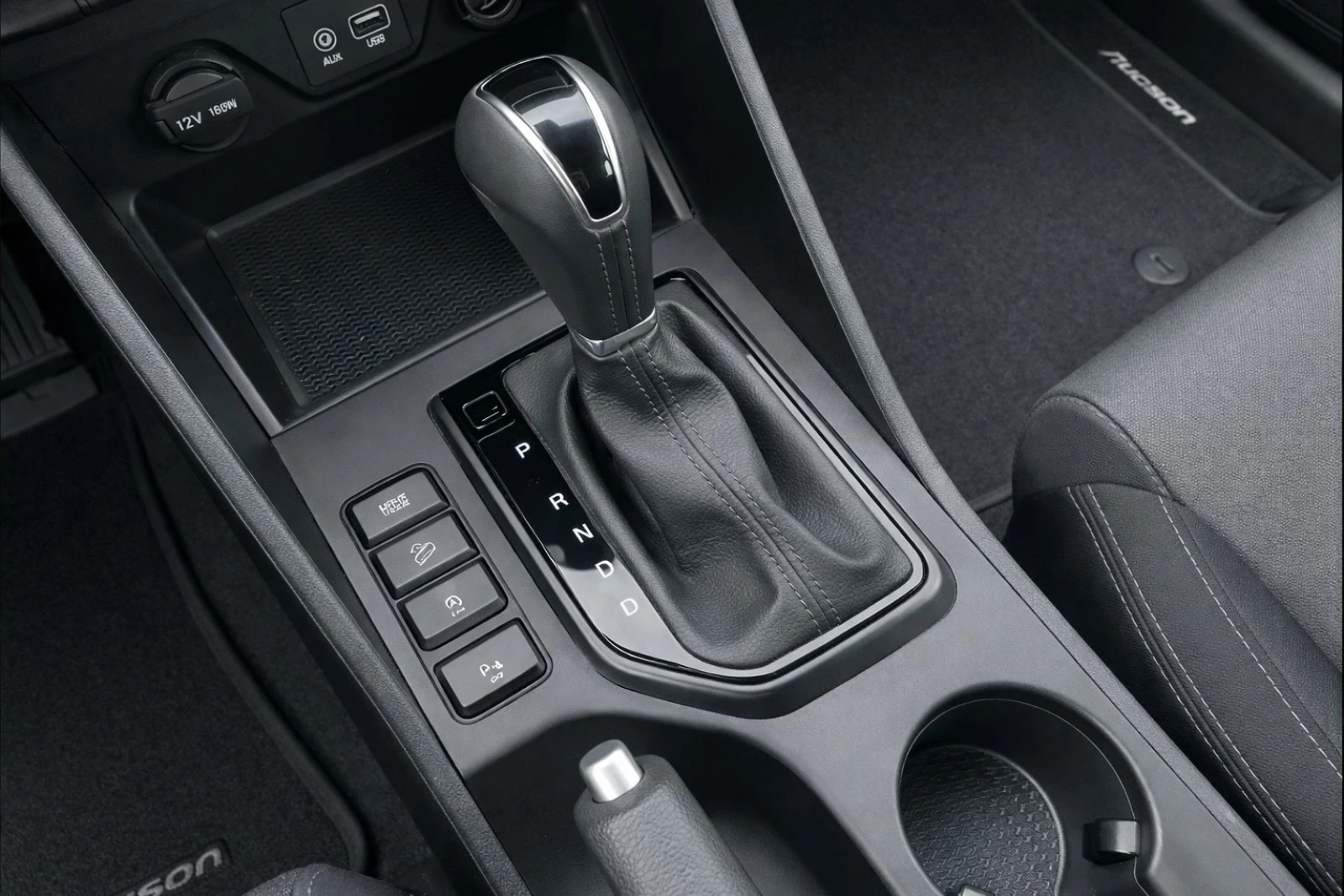 Hyundai Tucson 1.6CRDi 136PS 7G Automatic, снимка 10 - Автомобили и джипове - 54220560