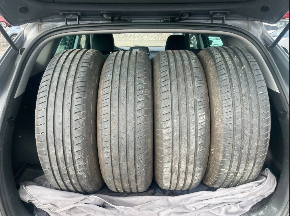 Hyundai Tucson 1.6CRDi 136PS 7G Automatic, снимка 15 - Автомобили и джипове - 54220560