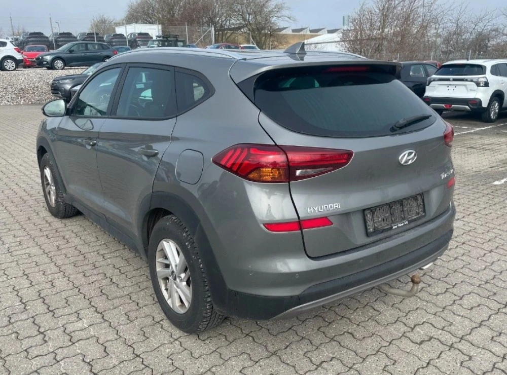 Hyundai Tucson 1.6CRDi 136PS 7G Automatic, снимка 5 - Автомобили и джипове - 54220560