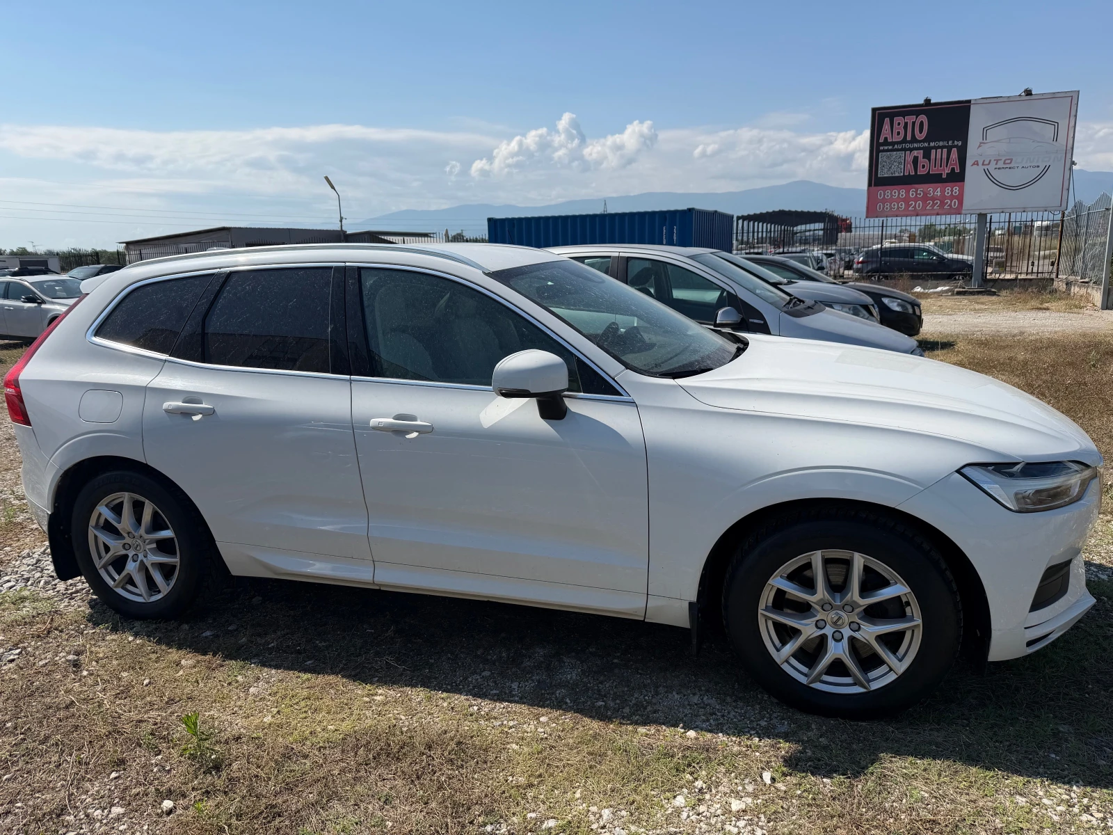 Volvo XC60 2.0 T5 AWD MOMENTUM, снимка 4 - Автомобили и джипове - 54966602