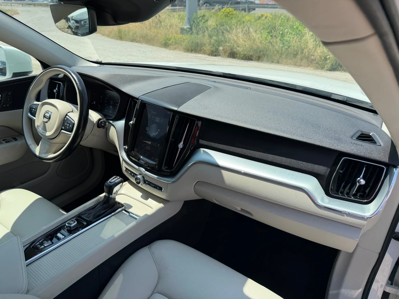 Volvo XC60 2.0 T5 AWD MOMENTUM | Mobile.bg � ����������� 11