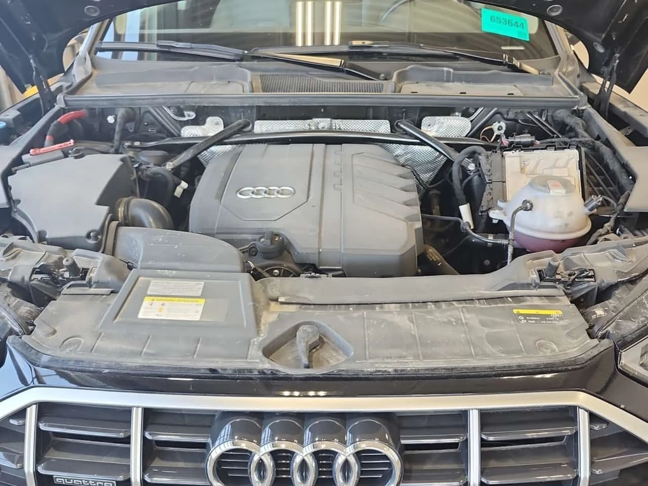 Audi Q5 * KOMFORT * CARFAX * АВТОКРЕДИТ * , снимка 17 - Автомобили и джипове - 55514714