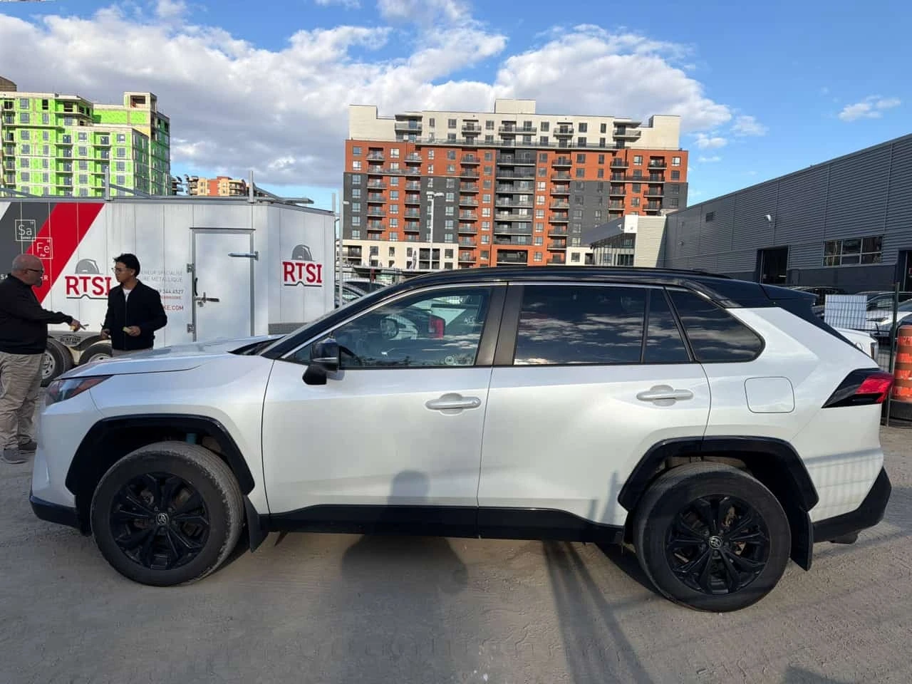 Toyota Rav4 Hybrid XSE | CARFAX | ��� ���������  | Mobile.bg � ����������� 3