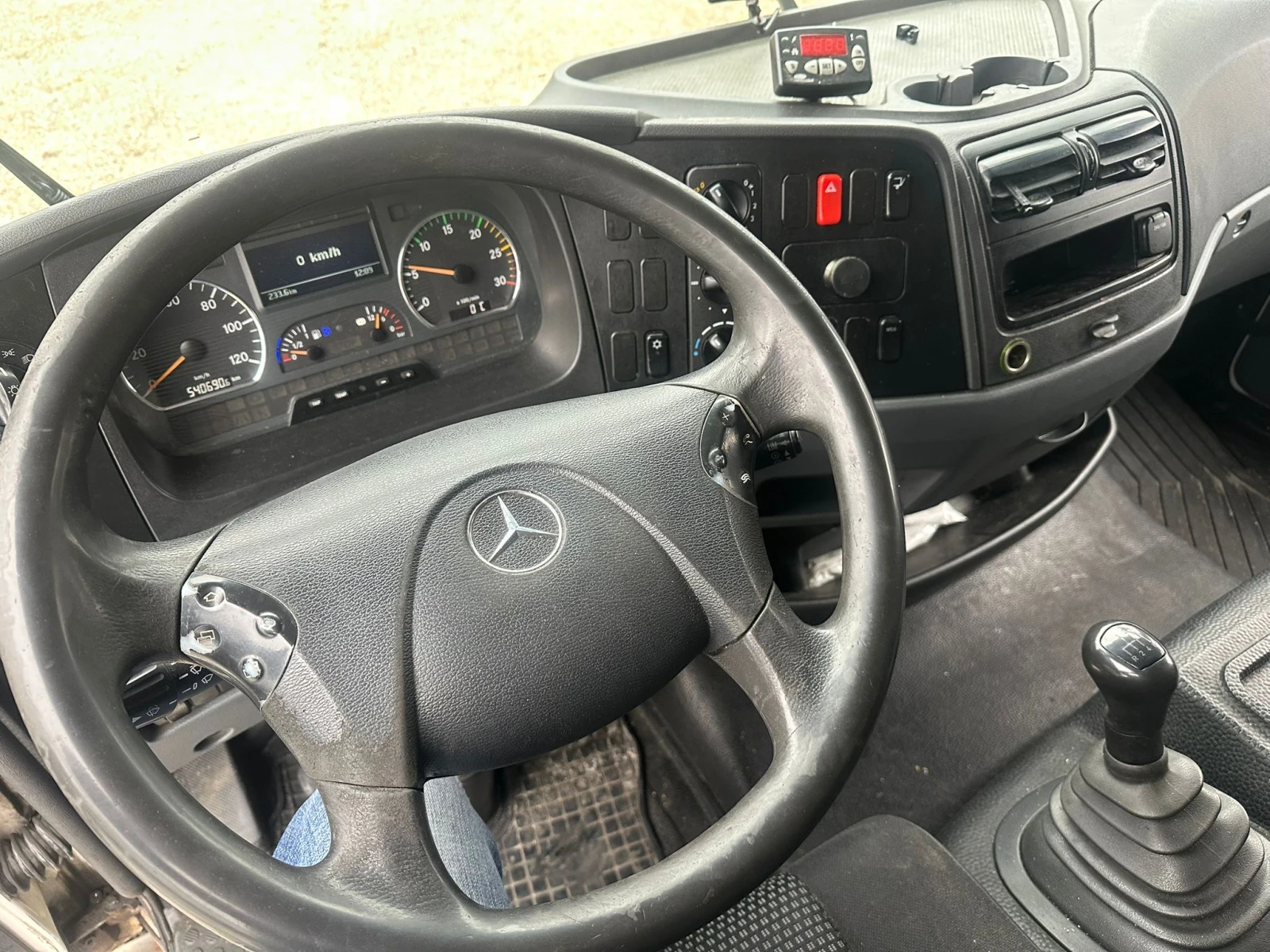 Mercedes-Benz Atego 818 EuR5 - изображение 10