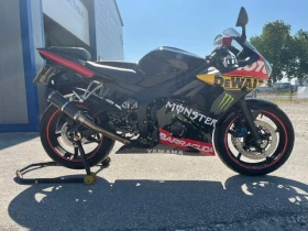  Yamaha YZF-R6