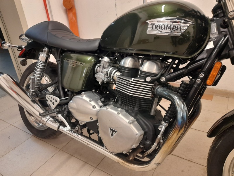 Triumph Thruxton 900 - 10080 км, снимка 7 - Мотоциклети и мототехника - 45179028
