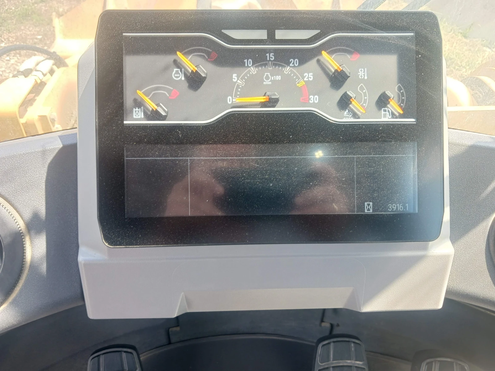 ����� ������� Cat 972 | Mobile.bg � ����������� 6