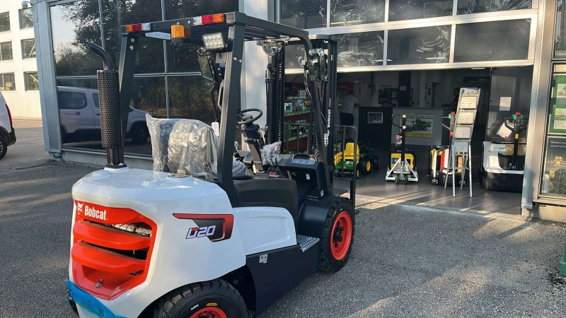 Мотокар Bobcat D20NXP, снимка 2 - Индустриална техника - 51257097