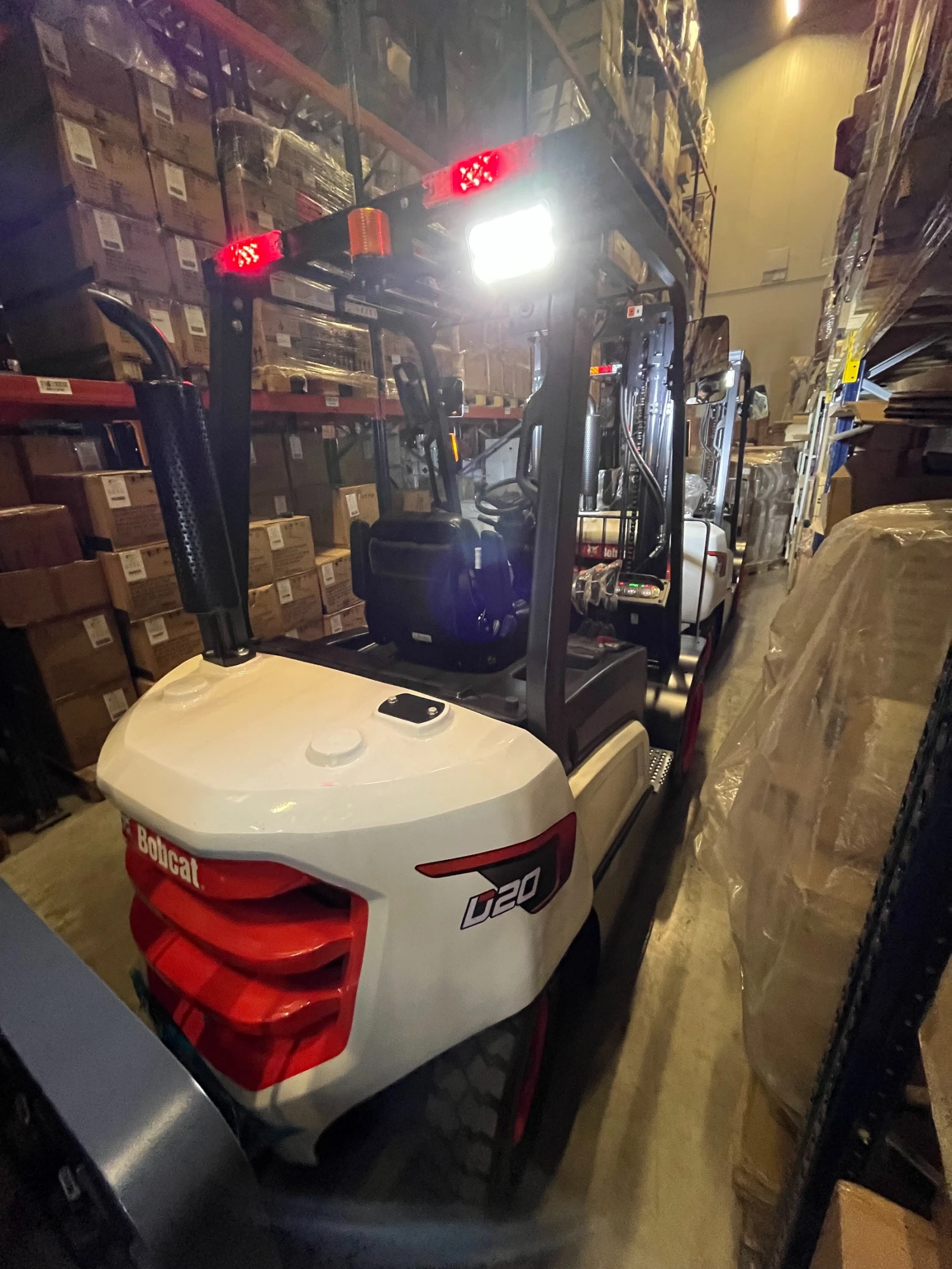  Bobcat D20NXP | Mobile.bg   8