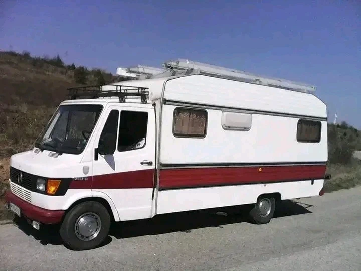 Кемпер Mercedes-Benz 207d