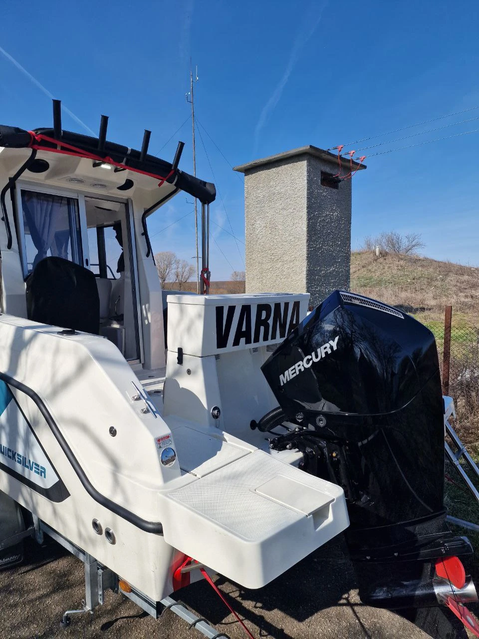 ����� Quicksilver 705 Pilothouse | Mobile.bg � ����������� 2