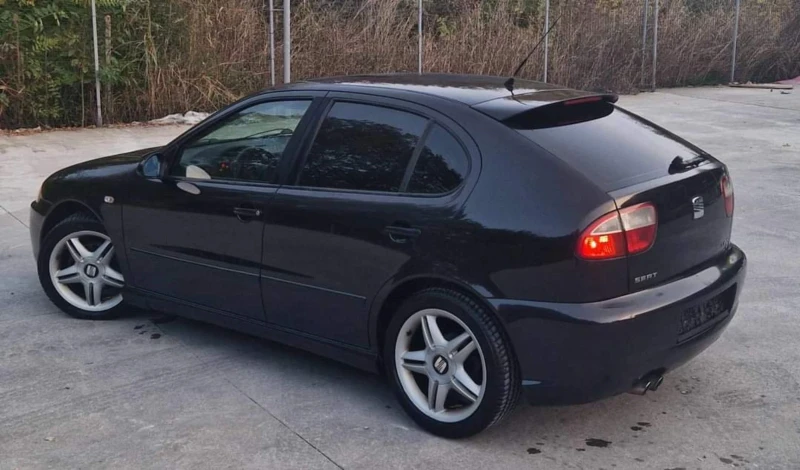 Seat Leon 1.9TDI 150к.с.FR 6ск., снимка 2 - Автомобили и джипове - 48206410