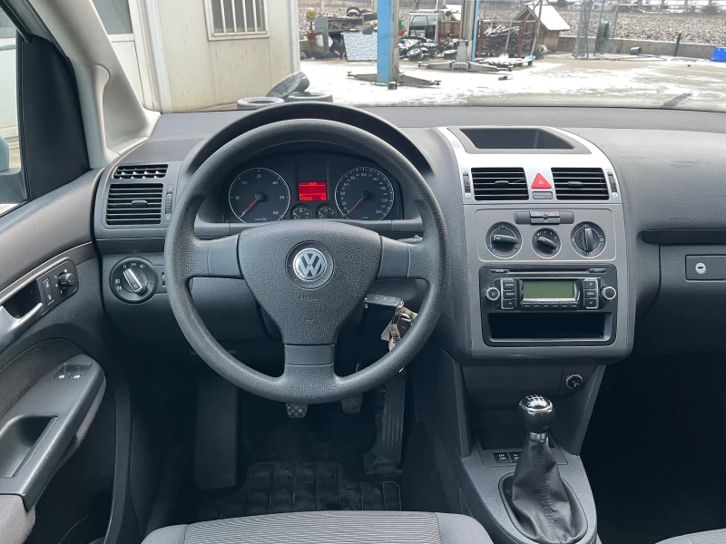 VW Touran 1.9TDI 175000 km, снимка 11 - Автомобили и джипове - 48674175