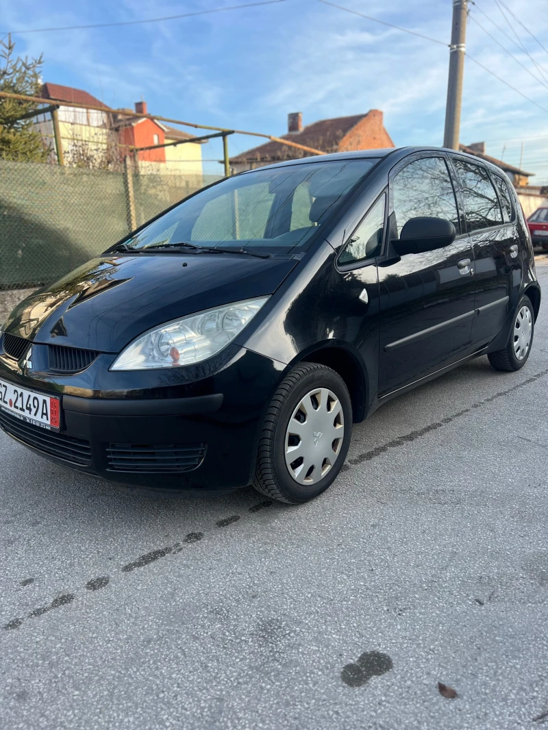 Mitsubishi Colt Самоход от Германия, снимка 1 - Автомобили и джипове - 48951198