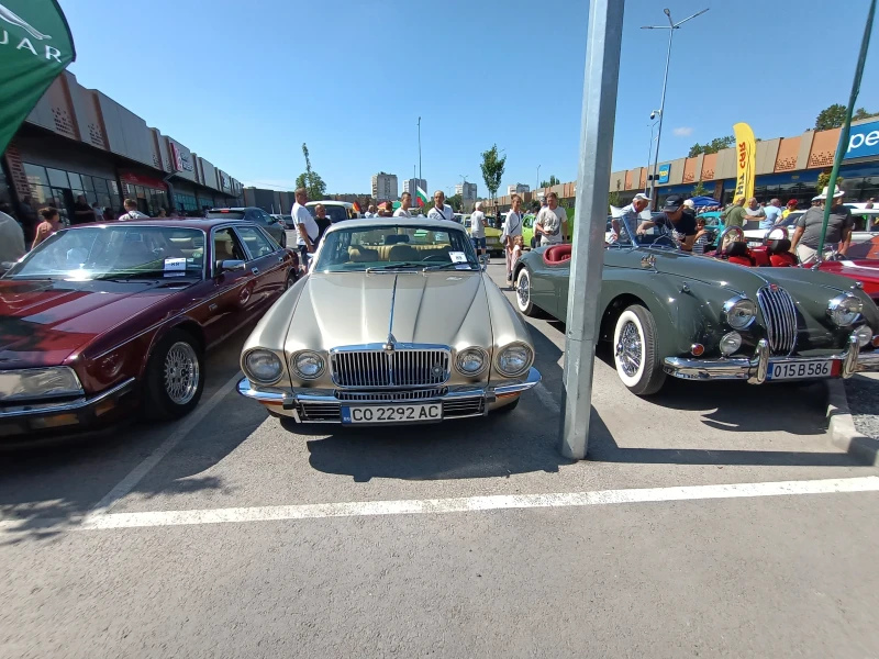 Jaguar Xj 4, 2 Long, снимка 3 - Автомобили и джипове - 49369970