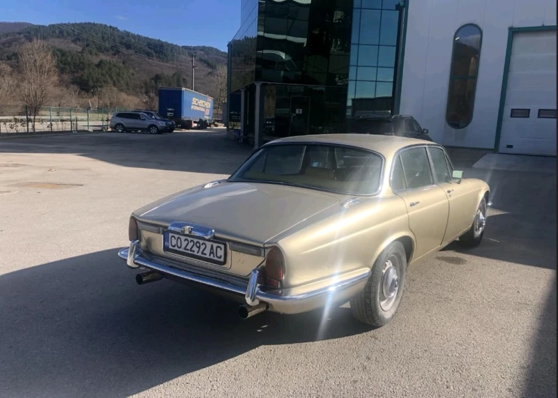 Jaguar Xj 4, 2 Long, снимка 11 - Автомобили и джипове - 49369970