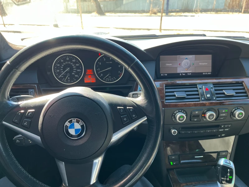 BMW 528 LPG, снимка 10 - Автомобили и джипове - 49431835