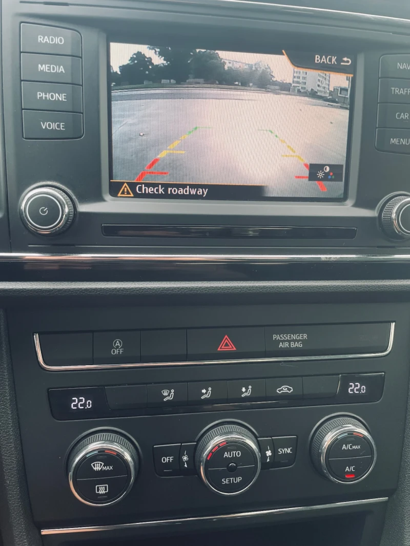 Seat Leon 1.4 TGI Metan, снимка 10 - Автомобили и джипове - 52531506