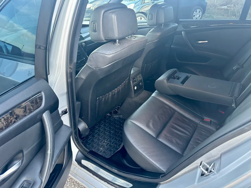 BMW 530 FaceLift xDrive 197kc, снимка 9 - Автомобили и джипове - 52248916